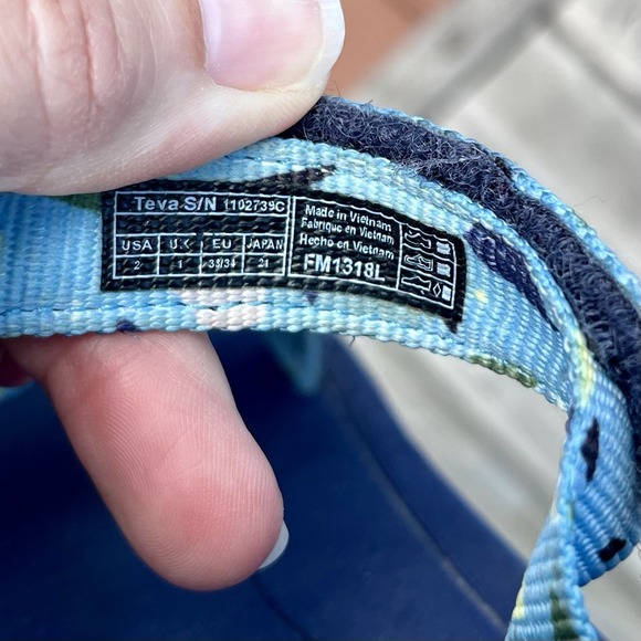 Teva Kids Hurricane XLT2 Sandal Water Outdoor Sport Blue Size 2 - Picture 8 of 8